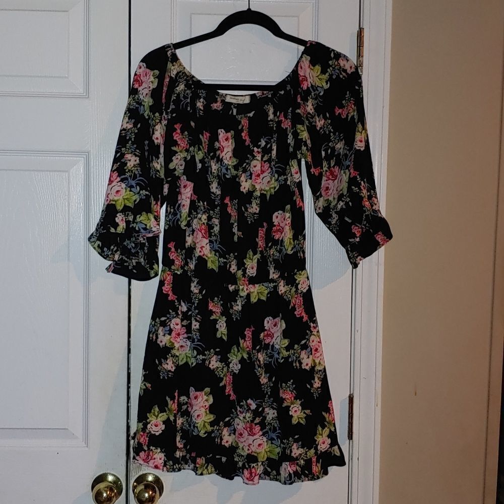 Newbury Kustom  black floral print  dress Sz L